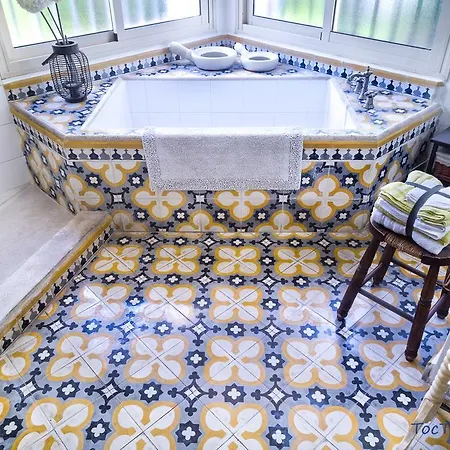 Toctoc Park Beach Villa Estepona